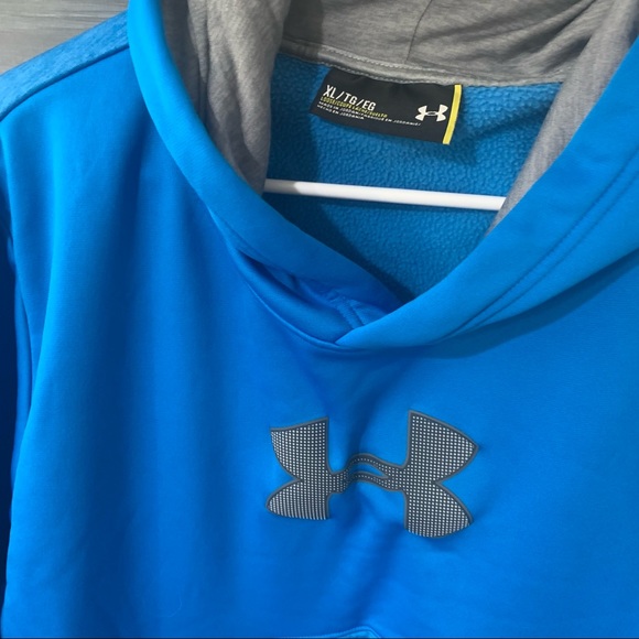 Unisex XL under armor hoodie - Picture 5 of 5
